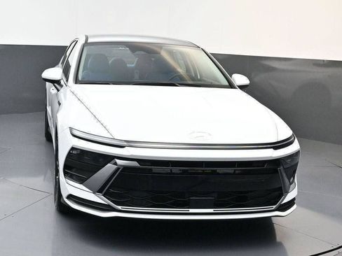 New 2026 Hyundai Sonata SE FWD image 8
