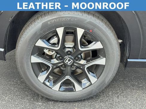 Certified 2026 Honda HR-V EX-L image 12