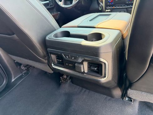 Used 2020 Chevrolet Silverado 2500 High Country w/ Technology Package image 40