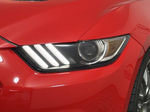 Used 2017 Ford Mustang GT w/ Black Accent Package RWD image 36