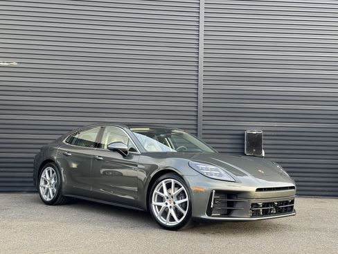 New 2026 Porsche Panamera 4 AWD/4WD image 10