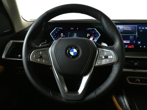 New 2026 BMW X7 xDrive40i AWD/4WD image 18