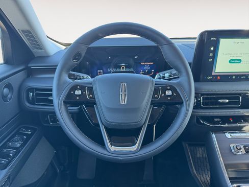 New 2025 Lincoln Aviator Reserve w/ Illumination Package image 14