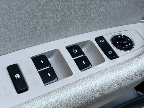 Used 2018 Hyundai Sonata SE image 14