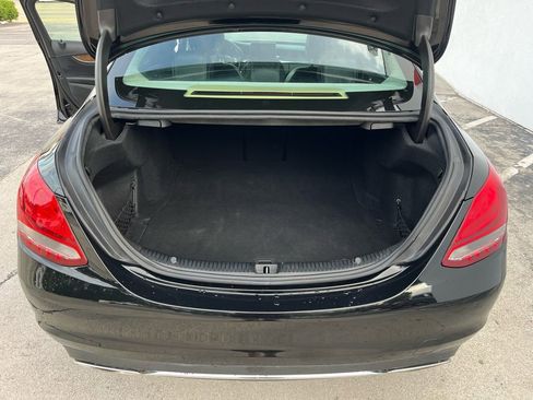 Used 2015 Mercedes-Benz C 300 4MATIC Sedan image 19