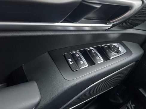 Certified 2025 Kia Telluride S image 15