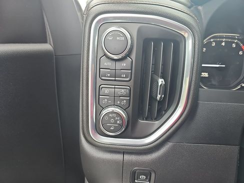 Used 2022 GMC Sierra 1500 AT4 AWD/4WD image 34