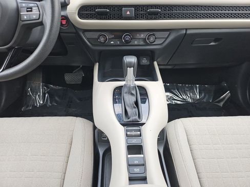 Used 2023 Honda HR-V LX image 25