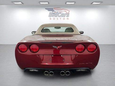 Used 2007 Chevrolet Corvette Convertible w/ Preferred Equipment Group RWD image 5