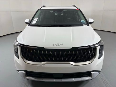 New 2026 Kia Carnival EX FWD image 3