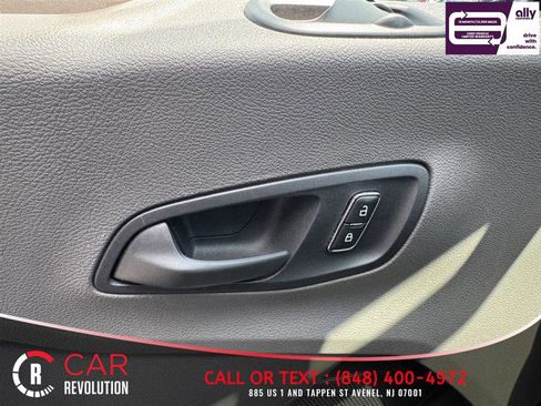 Used 2023 Ford Transit 350 XLT RWD image 37