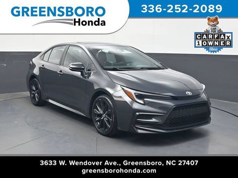 Used 2023 Toyota Corolla XSE FWD image 1