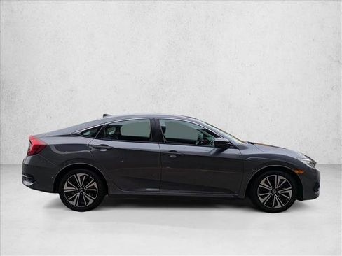Used 2017 Honda Civic EX-T image 4