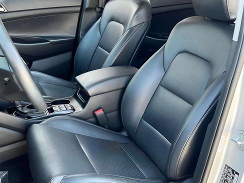 Used 2019 Hyundai Tucson Limited w/ Cargo Package AWD/4WD image 7