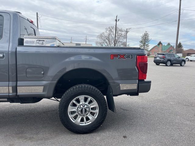 Used 2021 Ford F350 Limited AWD/4WD image 7