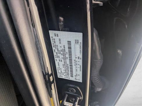 Used 2023 Ford F150 Platinum image 22