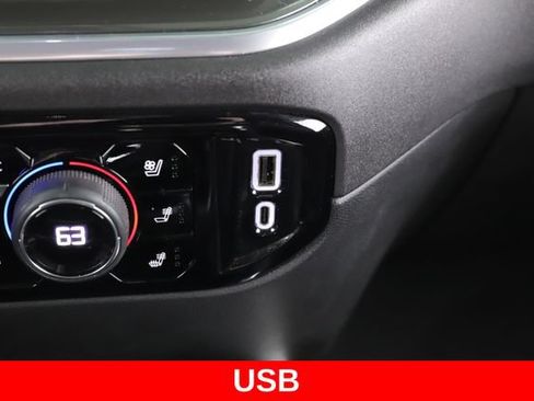 Used 2025 Chevrolet Silverado 3500 High Country w/ High Country Premium Package AWD/4WD image 25