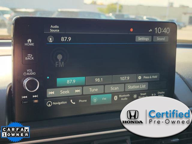 Certified 2024 Honda Pilot Touring image 30