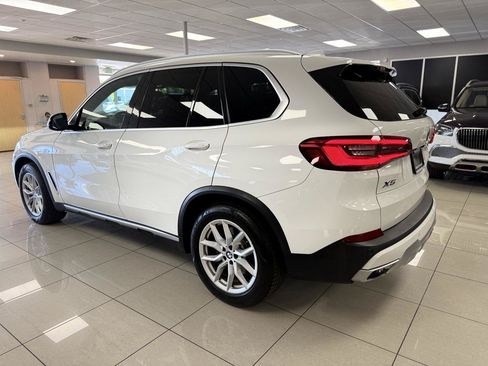 Used 2020 BMW X5 sDrive40i w/ Convenience Package RWD image 2