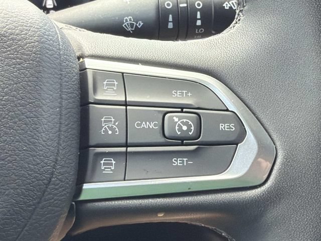 New 2026 Jeep Compass Limited w/ Sun, Sound & Navigation Group AWD/4WD image 35