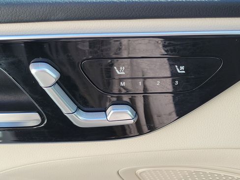 Used 2024 Mercedes-Benz C 300 Sedan image 16