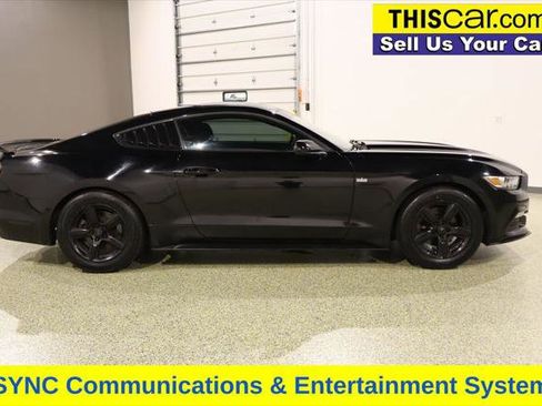 Used 2015 Ford Mustang V6 image 8