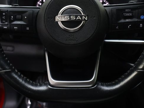 Used 2022 Nissan Pathfinder SV image 20