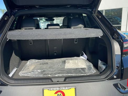 New 2025 Volkswagen ID.4 Pro S image 29