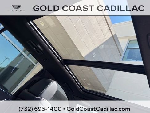 Used 2024 Cadillac Escalade Sport AWD/4WD image 12