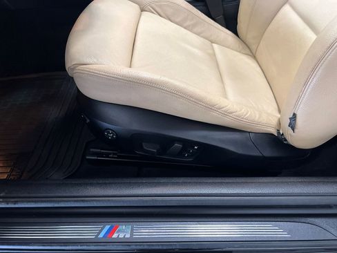 Used 2013 BMW 135i Convertible image 75