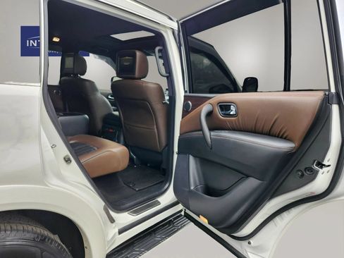 Used 2019 Nissan Armada Platinum AWD/4WD image 32