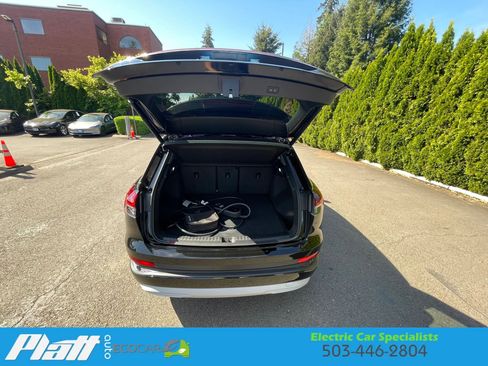 Used 2023 Audi Q4 e-tron Premium Plus RWD image 56