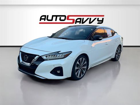 Used 2023 Nissan Maxima SR w/ Sport Mat Group image 3