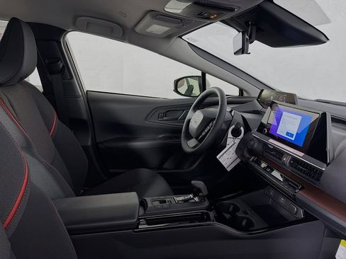 New 2026 Toyota Prius Plug-In Hybrid FWD image 33