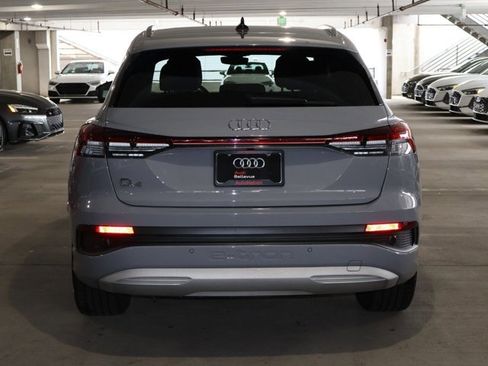 Used 2023 Audi Q4 e-tron Premium Plus w/ Premium Plus image 8