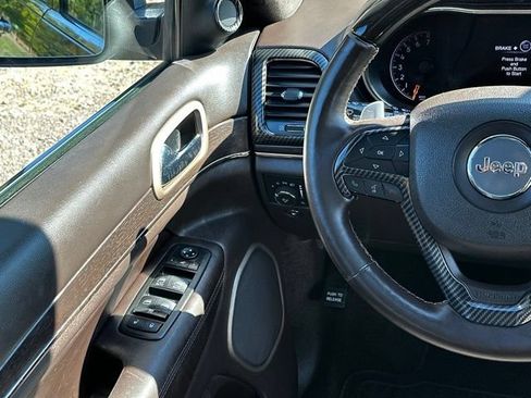 Used 2014 Jeep Grand Cherokee Summit AWD/4WD image 32
