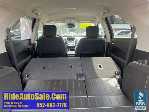 Used 2017 Chevrolet Equinox LT w/ Convenience Package AWD/4WD image 32