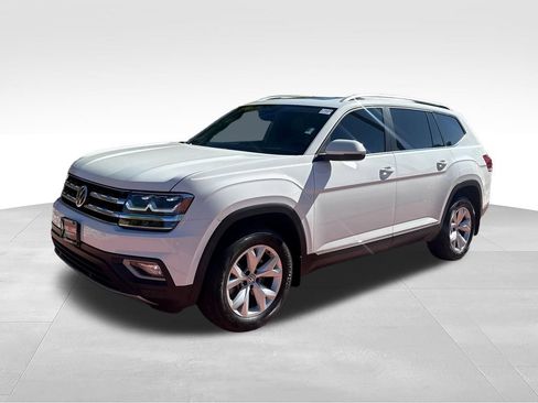 Used 2018 Volkswagen Atlas SEL AWD/4WD image 3