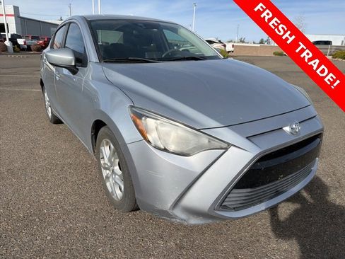 Used 2018 Toyota Yaris iA image 1