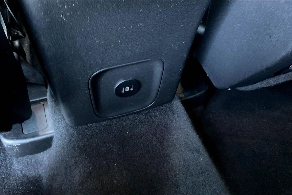 Certified 2025 Ford Escape Active AWD/4WD image 10