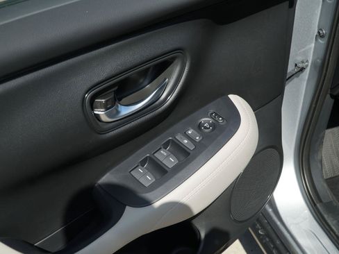 New 2027 Honda HR-V LX image 14