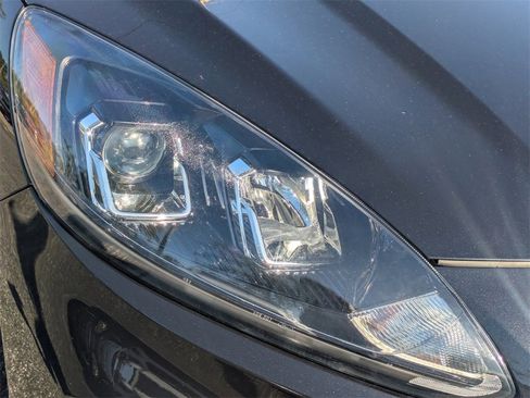 Used 2022 Ford Escape SEL image 9