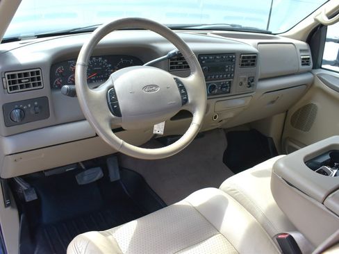 Used 2001 Ford F250 Lariat AWD/4WD image 3