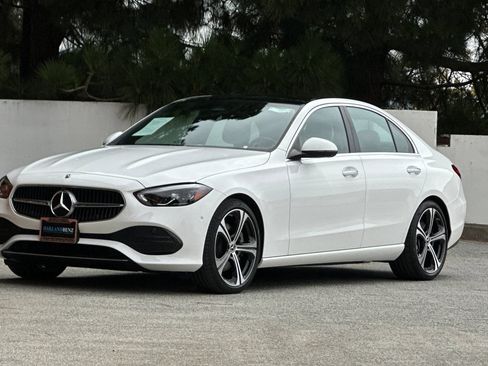 Certified 2022 Mercedes-Benz C 300 Sedan image 8