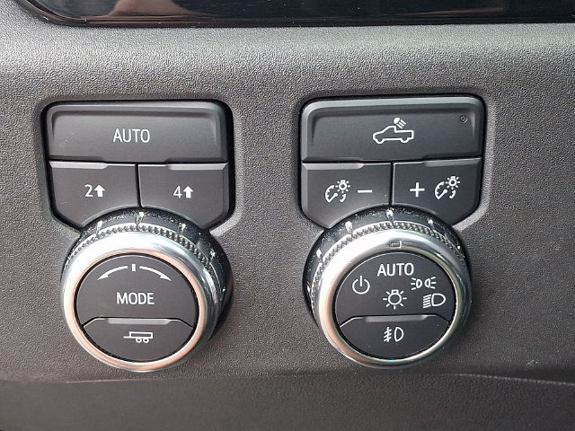 Used 2024 GMC Sierra 1500 Elevation AWD/4WD image 14