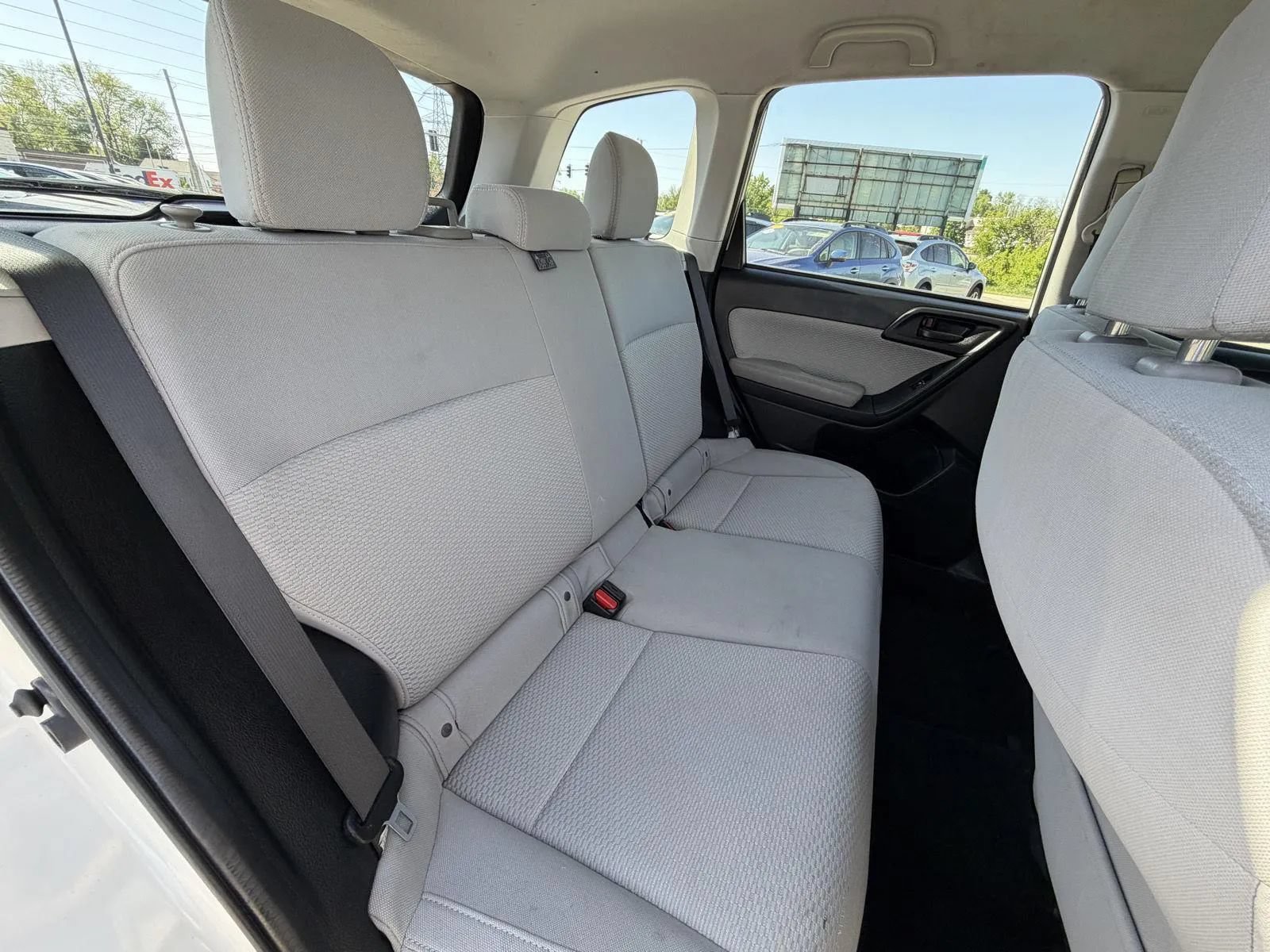 Used 2018 Subaru Forester 2.5i w/ Alloy Wheel Package AWD/4WD image 16