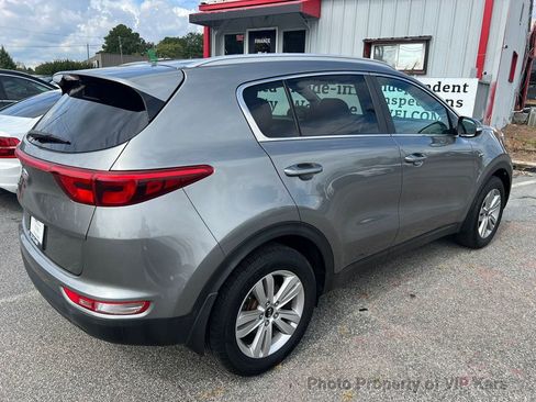 Used 2019 Kia Sportage LX image 4