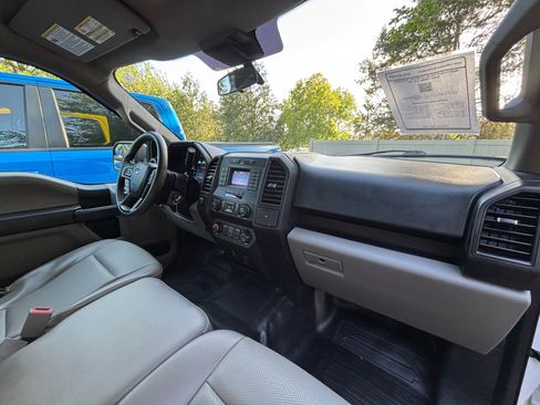 Used 2020 Ford F150 XL w/ Equipment Group 101A Mid AWD/4WD image 19