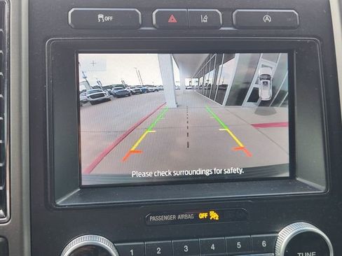Used 2021 Ford Expedition Max XLT RWD image 17