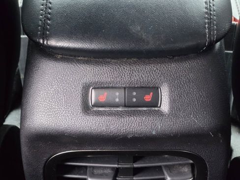 Used 2018 Lincoln MKC Reserve w/ Lincoln MKC Climate Package image 17